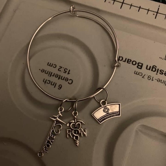 Bangles - Picture 7 of 7